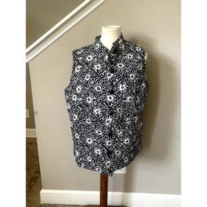NWT. CJ Banks by Christopher & Banks. Women's Lightweight Button Up Vest.14W